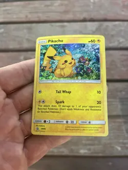 Pokemon Pikachu - SM86 Sun & Moon SM86 Holo Black Star Promo - LP Condition - Image 1