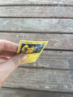 Pokemon Pikachu - SM86 Sun & Moon SM86 Holo Black Star Promo - LP Condition - Image 2