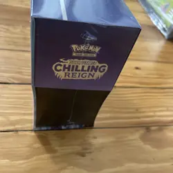 Pokemon TCG Chilling Reign Elite Trainer Box ETB SWSH New & Sealed 2021￼ - Image 3