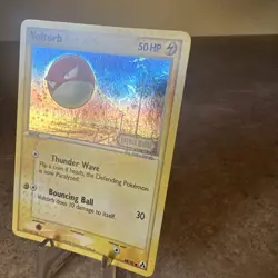 2006 Voltorb 68/92 Ex Legend Maker STAMPED HOLO Pokemon Card - Image 2