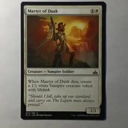 Martyr of Dusk Rivals of Ixalan Regular - Image 1