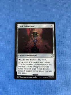 Luck Bobblehead Universes Beyond: Fallout Regular - Image 1