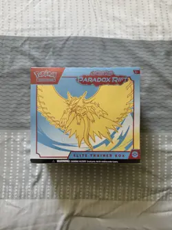 POKEMON SCARLET & VIOLET PARADOX RIFT FACTORY SEALED ELITE TRAINER BOX ETB - Image 1