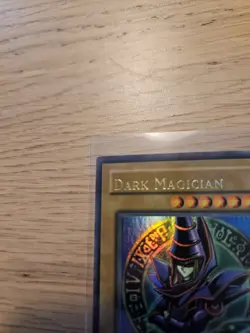 Yu-Gi-OH Dark Magician LOB-005 1st edition - Image 2