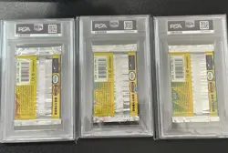 1999 WOTC Pokemon Base Foil Pack PSA 8 Charizard Blastoise Venusaur Set - Image 5