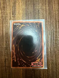 Dark Magician BPT-001 Holo 2002 Collectors Tin Limited Edition - Image 2