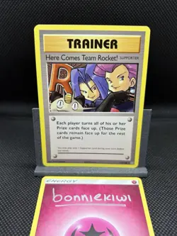 Here Comes Team Rocket! #113/108 - Evolutions - Secret Rare - NM - Pokemon - Image 3