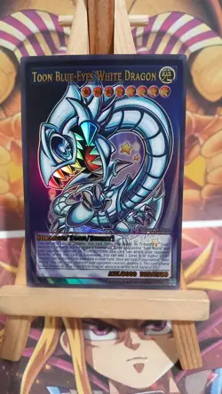 Cartes Toon Blue-Eyes White Dragon ACG Waifu Card Holo Anime Yug V3 - Image 1