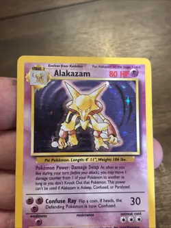 Pokemon TCG Alakazam Base Set Holo Card 1/102 Unlimited Holo Rare Vintage Foil - Image 4