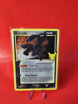 Pokemon TCG Umbreon Gold Star 17/17 Celebrations 25th Anniversary NM/M - Image 1