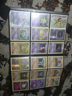 Huge Lot of 360 Pokemon Cards Collection - Image 4