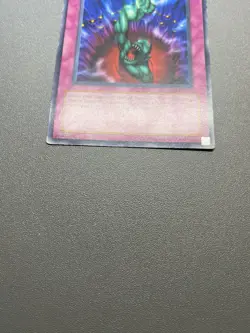 Yu-Gi-Oh! Bottomless Trap Hole Common Unlimited DB2-EN201 HP - Image 2