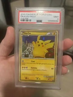 2010 Pikachu Holo World Collection Promo Pokemon Italian PSA 9 MINT - Image 1