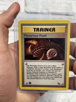 1st Ed Mysterious Fossil Non-Holo WOTC Pokemon Card 62/62 Fossil Set LP/NM Vtg - Image 1