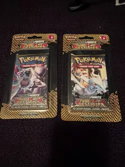 Pokemon Black & White Next Destinies Blister Packs (Reshiram & Mewtwo) Very Good - Image 1
