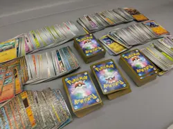 Lot Of 1000 Pokemon Cards from 300 Black Bolt And 700 White Flare, some Holo - Image 1