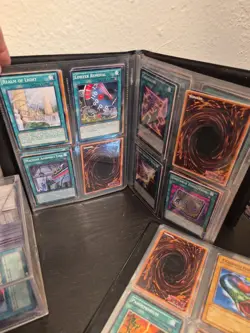 Lot Of Yu-gi-oh Cards - Over 750 Cards & Collectors Albums - Image 4