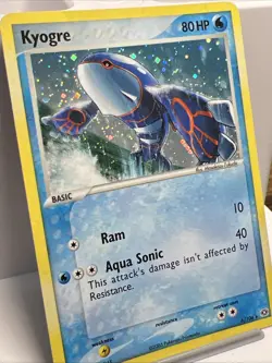 Kyogre 6/106 EX Emerald Holo Rare Pokemon Card 2005. NM-MINT - Image 2