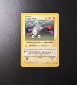 Pokemon Magnemite 53/102 Base Set Shadowless WOTC 1999 - Image 1