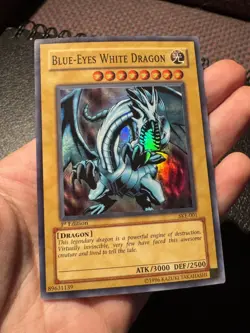 Yu-Gi-Oh! Blue-Eyes White Dragon SKE-001 Kaiba Evolution 1st Edition LP - Image 3
