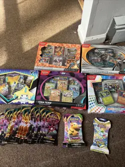 Pokemon TCG Bundle Lot of 5 boxes and 21 packs separate - Image 1
