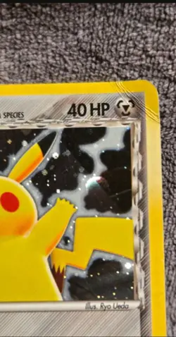 Pikachu Delta Species 035 2006 Holo Promo Pokemon Card DMG corner crease - Image 3
