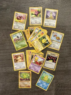 Lot Of 44 Pokemon. (30) Jungle & (14) Team Rocket Cards. 1999/2000 WOTC - Image 1
