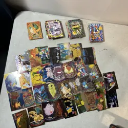 2000 Topps Pokemon Lot condition varies- See pics - 100 ++ cards - Image 1
