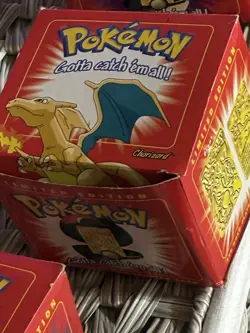 Pokemon 23k gold plated trading card, Burger King 1999 Red Boxes Lot Of 3 - Image 4