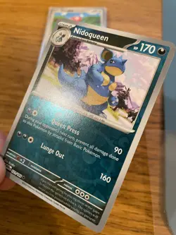 NEAR MINT! Nidoqueen (031/165) S&V 151 Reverse Holo Rare Pokemon Card! - Image 4