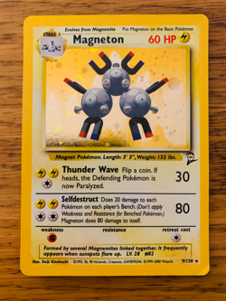 Magneton (9/130) Holo Base Set 2 Pokemon Card! FAST & FREE P&P! - Image 1