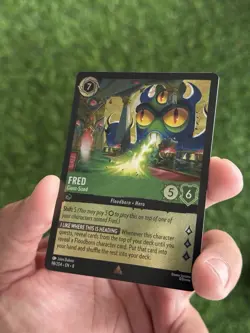 Fred - Giant-Sized Cold Foil Reign of Jafar 98/204 NM Lorcana Card - Image 3
