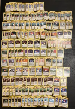 (175) VINTAGE TRAINER POKEMON CARD LOT TEAM ROCKET 2ND EDITION JUNGLE FOSSIL - Image 1