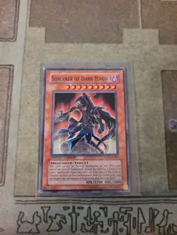 YUGIOH SORCERER OF DARK MAGIC MOV-EN002 COMMON LIMITED ED VLP - Image 1