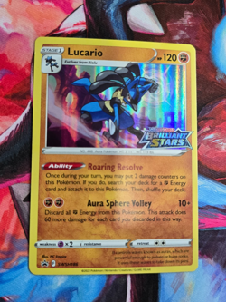 Pokemon Lucario SWSH186 Prerelease Black Star Promo Rare NM Card EN - Image 1
