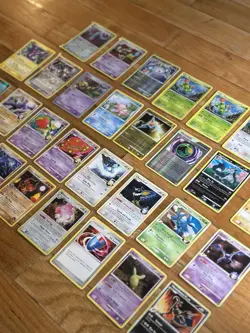Pokemon TCG Mid Era Bulk Lot of 31 Cards Mixed Condition Holo Reverse Holo - Image 2