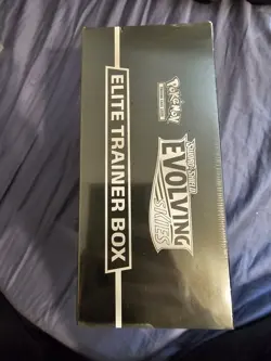 Pokemon TCG Sword and Shield Evolving Skies Elite Trainer Box ETB Factory Sealed - Image 3