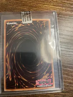 Blue-Eyes White Dragon LOB-001 Ultra Rare Near Mint Condition - Image 4