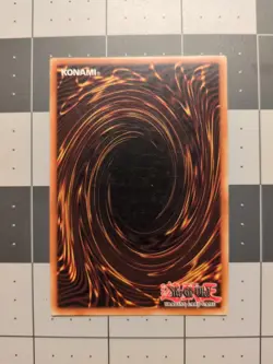 Yu-Gi-Oh! TCG Dark Magician SDY-E005 Ultra Rare - Image 2