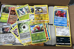 HUGE Pokemon BULK lot 15lbs 3000 Cards Common Uncommon HOLO RARE Reverse Holo - Image 2