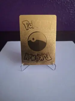 Pokemon Pikachu Special Delivery Gold Foil Promo Card - NM #SWSH074 - Image 2