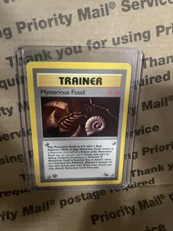 Mysterious Fossil 62/62 1st Edition WOTC Pokemon Card LP-NM - Image 1