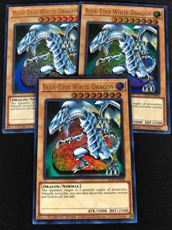 Yugioh Blue Eyes White Dragon LC01-EN004 Ultra x3 (LP) - Image 1