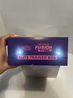Pokemon TCG: Sword & Shield Fusion Strike Elite Trainer Box ETB New Sealed - Image 5