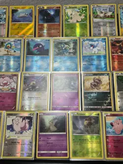 (30) Pokemon Cards Lot WOTC Vtg Holo STAMPED REVERSE Slaking Clefairy Pyroar - Image 3