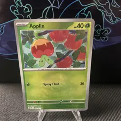 Applin (Master Ball Pattern) 009/131 SV: Prismatic Evolutions Pokemon TCG NM - Image 1