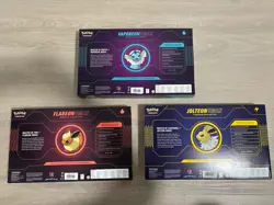 Pokemon Eeveelution Vmax Premium Collection Vaporeon Flareon Jolteon Set of 3 - Image 5