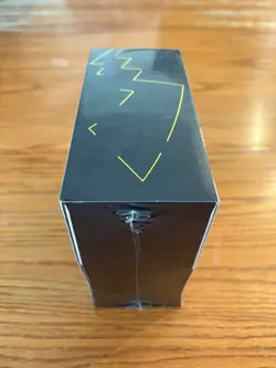 Pokemon TCG: 25th Anniversary Celebrations Elite Trainer Box Sealed - Image 3