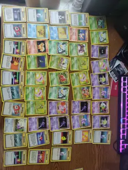 Pokemon Card Lot Bulk 300+ Cards | 1990-2010 | Damaged / Played | - Image 4