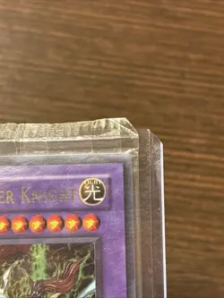 Yu-Gi-Oh Dragon Master Knight UE02-EN001 Limited Ultra Rare Foil Sealed - Image 3
